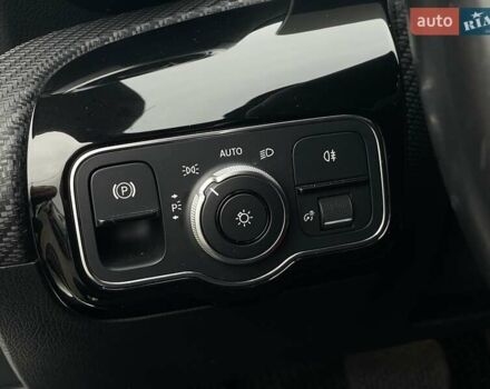 Мерседес ЦЛА-класс 2019 в Киеве на Automoto.ua Белый Мерседес ЦЛА-класс, объемом двигателя 1.46 л и пробегом 145 тыс. км за 31990 $, фото 28 на Automoto.ua