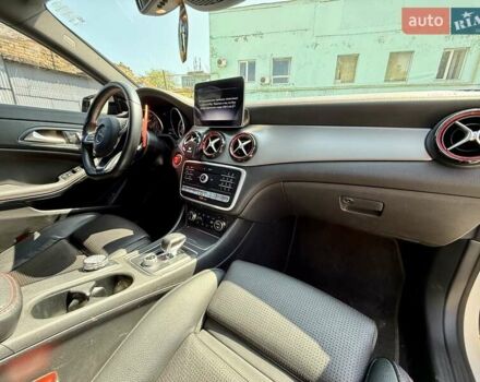 Белый Мерседес ЦЛА-класс, объемом двигателя 1.99 л и пробегом 83 тыс. км за 30500 $, фото 20 на Automoto.ua