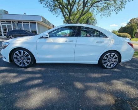 Білий Мерседес ЦЛА-клас, об'ємом двигуна 2 л та пробігом 50 тис. км за 12800 $, фото 4 на Automoto.ua