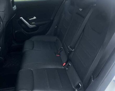 Білий Мерседес ЦЛА-клас, об'ємом двигуна 2 л та пробігом 89 тис. км за 30210 $, фото 13 на Automoto.ua