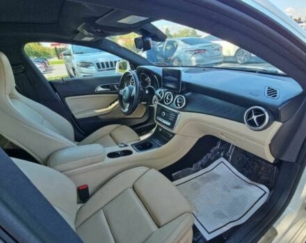 Білий Мерседес ЦЛА-клас, об'ємом двигуна 2 л та пробігом 50 тис. км за 12800 $, фото 9 на Automoto.ua