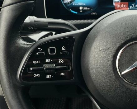 Мерседес ЦЛА-класс 2019 в Киеве на Automoto.ua Белый Мерседес ЦЛА-класс, объемом двигателя 1.46 л и пробегом 145 тыс. км за 31990 $, фото 29 на Automoto.ua