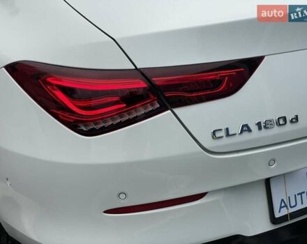 Мерседес ЦЛА-класс 2019 в Киеве на Automoto.ua Белый Мерседес ЦЛА-класс, объемом двигателя 1.46 л и пробегом 145 тыс. км за 31990 $, фото 13 на Automoto.ua