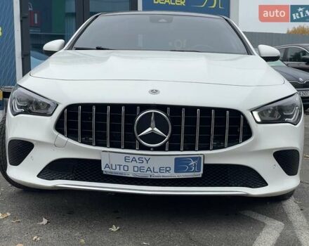 Мерседес ЦЛА-класс 2019 в Киеве на Automoto.ua Белый Мерседес ЦЛА-класс, объемом двигателя 1.46 л и пробегом 145 тыс. км за 31990 $, фото 2 на Automoto.ua