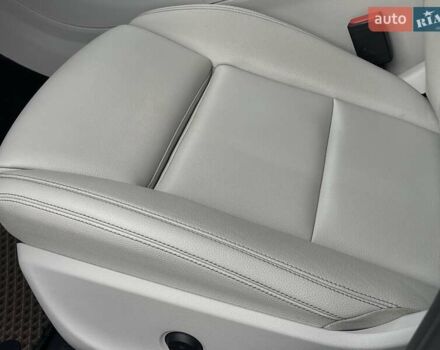 Белый Мерседес ЦЛА-класс, объемом двигателя 1.99 л и пробегом 95 тыс. км за 20800 $, фото 23 на Automoto.ua