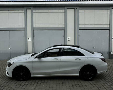 Мерседес ЦЛА-класс 2019 в Львове на Automoto.ua Белый Мерседес ЦЛА-класс, объемом двигателя 1.99 л и пробегом 123 тыс. км за 20500 $, фото 1 на Automoto.ua