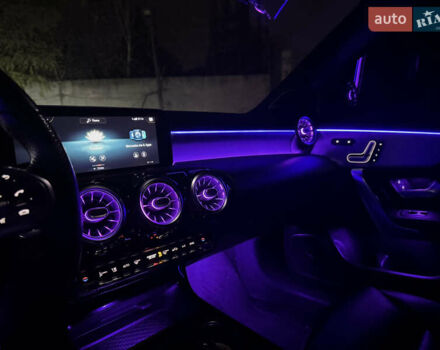 Белый Мерседес ЦЛА-класс, объемом двигателя 1.99 л и пробегом 116 тыс. км за 36000 $, фото 39 на Automoto.ua