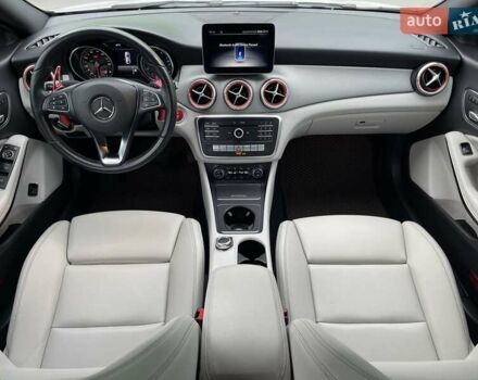 Белый Мерседес ЦЛА-класс, объемом двигателя 1.99 л и пробегом 95 тыс. км за 20800 $, фото 25 на Automoto.ua