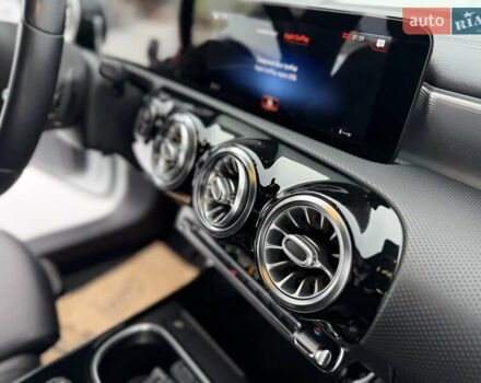 Білий Мерседес ЦЛА-клас, об'ємом двигуна 1.99 л та пробігом 97 тис. км за 27350 $, фото 54 на Automoto.ua