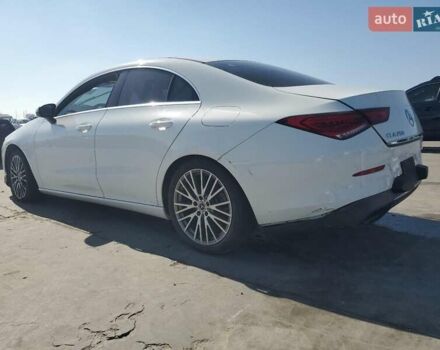 Белый Мерседес ЦЛА-класс, объемом двигателя 1.99 л и пробегом 80 тыс. км за 10500 $, фото 1 на Automoto.ua