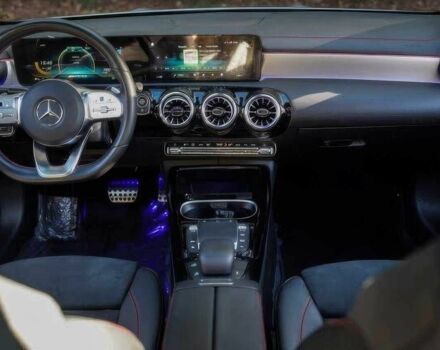 Белый Мерседес ЦЛА-класс, объемом двигателя 2 л и пробегом 11 тыс. км за 12000 $, фото 6 на Automoto.ua