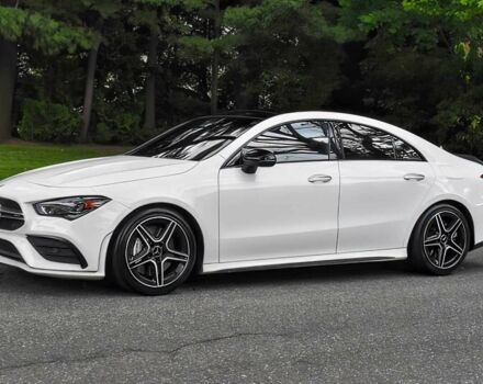 Белый Мерседес ЦЛА-класс, объемом двигателя 2 л и пробегом 28 тыс. км за 11200 $, фото 2 на Automoto.ua