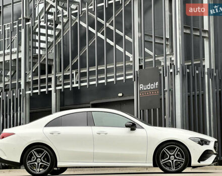 Мерседес ЦЛА-класс 2025 в Киеве на Automoto.ua Белый Мерседес ЦЛА-класс, объемом двигателя 1.95 л и пробегом 1 тыс. км за 65000 $, фото 6 на Automoto.ua