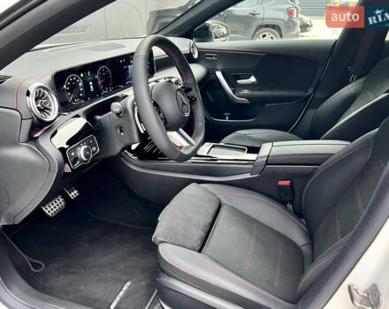Мерседес ЦЛА-класс 2025 в Киеве на Automoto.ua Белый Мерседес ЦЛА-класс, объемом двигателя 1.95 л и пробегом 1 тыс. км за 65000 $, фото 24 на Automoto.ua