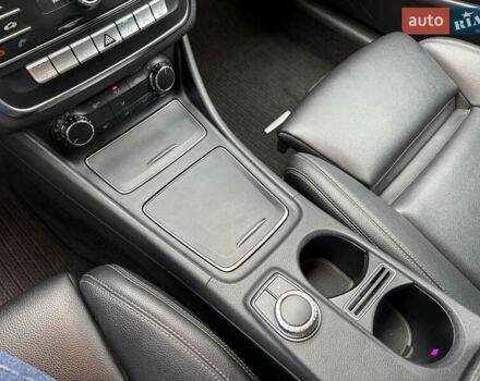 Белый Мерседес ЦЛА-класс, объемом двигателя 2.14 л и пробегом 136 тыс. км за 20500 $, фото 27 на Automoto.ua