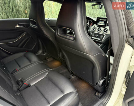 Белый Мерседес ЦЛА-класс, объемом двигателя 2.14 л и пробегом 136 тыс. км за 20500 $, фото 35 на Automoto.ua