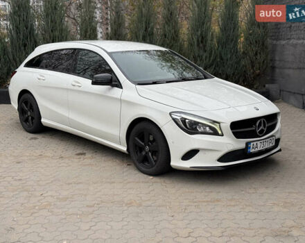 Белый Мерседес ЦЛА-класс, объемом двигателя 2.14 л и пробегом 136 тыс. км за 20500 $, фото 3 на Automoto.ua