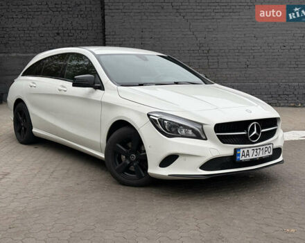 Белый Мерседес ЦЛА-класс, объемом двигателя 2.14 л и пробегом 136 тыс. км за 20500 $, фото 1 на Automoto.ua