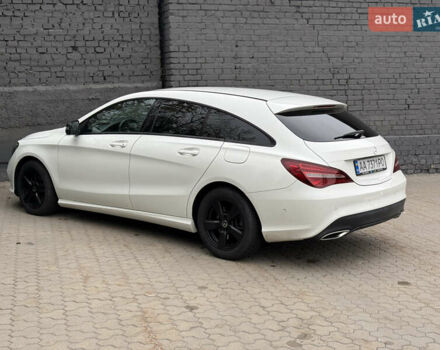 Белый Мерседес ЦЛА-класс, объемом двигателя 2.14 л и пробегом 136 тыс. км за 20500 $, фото 12 на Automoto.ua
