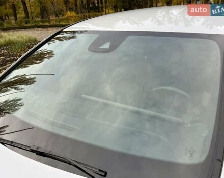 Белый Мерседес ЦЛА-класс, объемом двигателя 2 л и пробегом 160 тыс. км за 25950 $, фото 51 на Automoto.ua