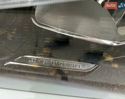 Белый Мерседес ЦЛА-класс, объемом двигателя 2 л и пробегом 160 тыс. км за 25950 $, фото 36 на Automoto.ua