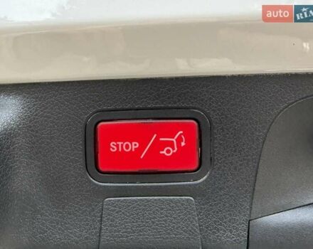 Белый Мерседес ЦЛА-класс, объемом двигателя 2 л и пробегом 160 тыс. км за 25950 $, фото 74 на Automoto.ua