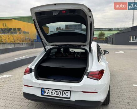 Мерседес ЦЛА-класс 2021 в Киеве на Automoto.ua Белый Мерседес ЦЛА-класс, объемом двигателя 1.95 л и пробегом 170 тыс. км за 26000 $, фото 12 на Automoto.ua