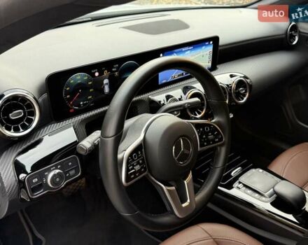 Белый Мерседес ЦЛА-класс, объемом двигателя 2 л и пробегом 160 тыс. км за 25950 $, фото 65 на Automoto.ua