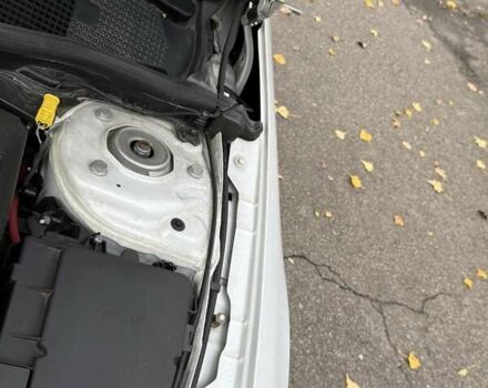 Белый Мерседес ЦЛА-класс, объемом двигателя 2 л и пробегом 160 тыс. км за 25950 $, фото 50 на Automoto.ua