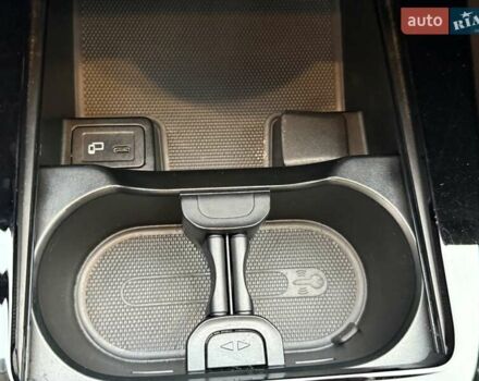 Белый Мерседес ЦЛА-класс, объемом двигателя 2 л и пробегом 160 тыс. км за 25950 $, фото 91 на Automoto.ua