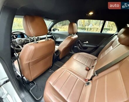 Белый Мерседес ЦЛА-класс, объемом двигателя 2 л и пробегом 160 тыс. км за 25950 $, фото 70 на Automoto.ua