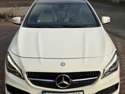 Мерседес ЦЛА-класс 2014 в Петропавлівська Борщагівка на Automoto.ua Белый Мерседес ЦЛА-класс, объемом двигателя 2 л и пробегом 150 тыс. км за 18500 $, фото 1 на Automoto.ua