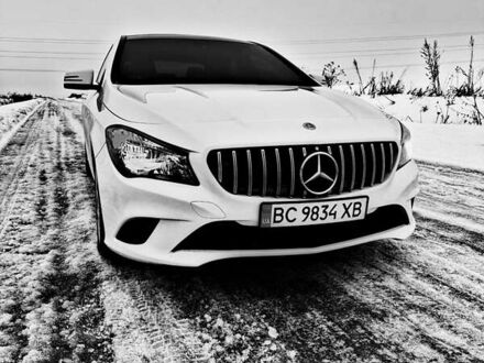 Белый Мерседес ЦЛА-класс, объемом двигателя 1.99 л и пробегом 162 тыс. км за 15900 $, фото 1 на Automoto.ua