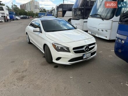 Белый Мерседес ЦЛА-класс, объемом двигателя 1.99 л и пробегом 173 тыс. км за 15000 $, фото 1 на Automoto.ua