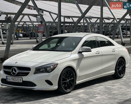 Белый Мерседес ЦЛА-класс, объемом двигателя 1.99 л и пробегом 74 тыс. км за 20000 $, фото 1 на Automoto.ua