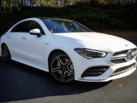 Белый Мерседес ЦЛА-класс, объемом двигателя 2 л и пробегом 11 тыс. км за 12000 $, фото 1 на Automoto.ua