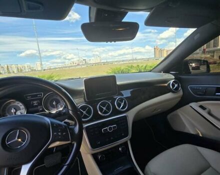 Черный Мерседес ЦЛА-класс, объемом двигателя 1.99 л и пробегом 140 тыс. км за 14750 $, фото 4 на Automoto.ua