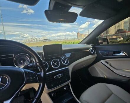 Черный Мерседес ЦЛА-класс, объемом двигателя 1.99 л и пробегом 140 тыс. км за 14750 $, фото 6 на Automoto.ua