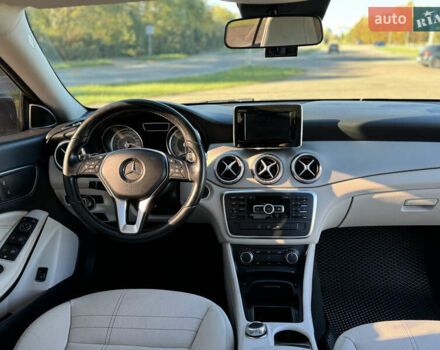 Черный Мерседес ЦЛА-класс, объемом двигателя 1.8 л и пробегом 180 тыс. км за 16000 $, фото 27 на Automoto.ua