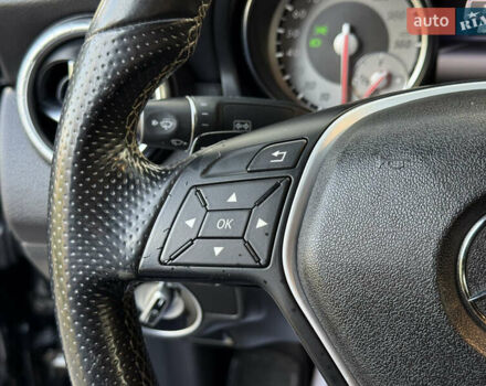 Черный Мерседес ЦЛА-класс, объемом двигателя 1.99 л и пробегом 195 тыс. км за 12499 $, фото 41 на Automoto.ua