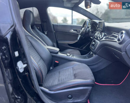 Черный Мерседес ЦЛА-класс, объемом двигателя 2 л и пробегом 211 тыс. км за 13500 $, фото 8 на Automoto.ua