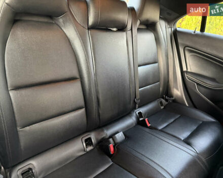 Черный Мерседес ЦЛА-класс, объемом двигателя 1.99 л и пробегом 195 тыс. км за 12499 $, фото 9 на Automoto.ua