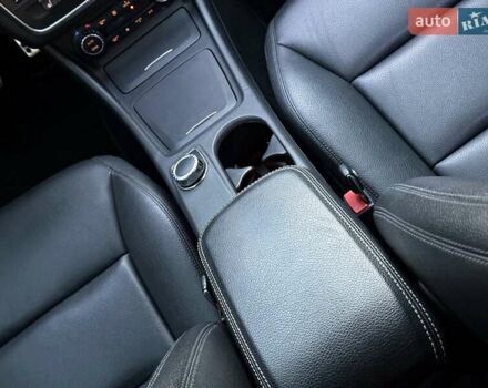 Черный Мерседес ЦЛА-класс, объемом двигателя 1.99 л и пробегом 172 тыс. км за 13800 $, фото 62 на Automoto.ua