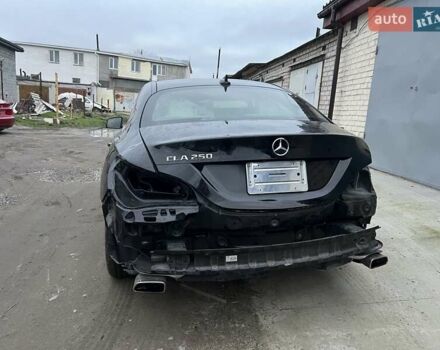 Чорний Мерседес ЦЛА-клас, об'ємом двигуна 2 л та пробігом 82 тис. км за 10900 $, фото 4 на Automoto.ua