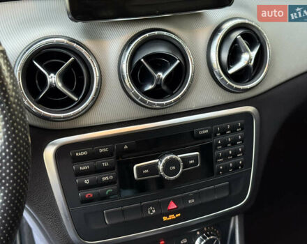 Черный Мерседес ЦЛА-класс, объемом двигателя 1.99 л и пробегом 195 тыс. км за 12499 $, фото 49 на Automoto.ua