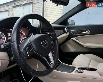 Чорний Мерседес ЦЛА-клас, об'ємом двигуна 2 л та пробігом 82 тис. км за 10900 $, фото 25 на Automoto.ua