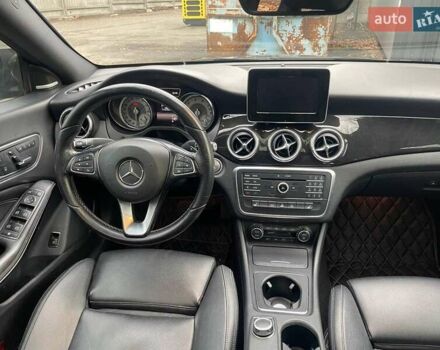 Черный Мерседес ЦЛА-класс, объемом двигателя 2 л и пробегом 198 тыс. км за 15990 $, фото 21 на Automoto.ua