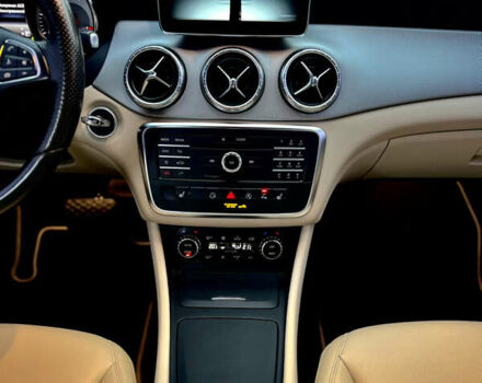 Черный Мерседес ЦЛА-класс, объемом двигателя 2 л и пробегом 150 тыс. км за 15900 $, фото 50 на Automoto.ua