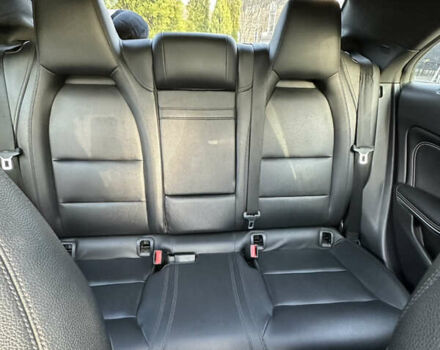 Чорний Мерседес ЦЛА-клас, об'ємом двигуна 1.99 л та пробігом 197 тис. км за 13900 $, фото 28 на Automoto.ua