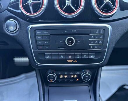 Черный Мерседес ЦЛА-класс, объемом двигателя 2 л и пробегом 75 тыс. км за 7600 $, фото 12 на Automoto.ua